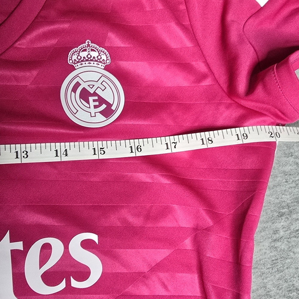 Sergio Ramos Adidas Women's Bright Pink V-Neck Jersey REAL MADRID 2014 2015 AWAY - Picture 8 of 13